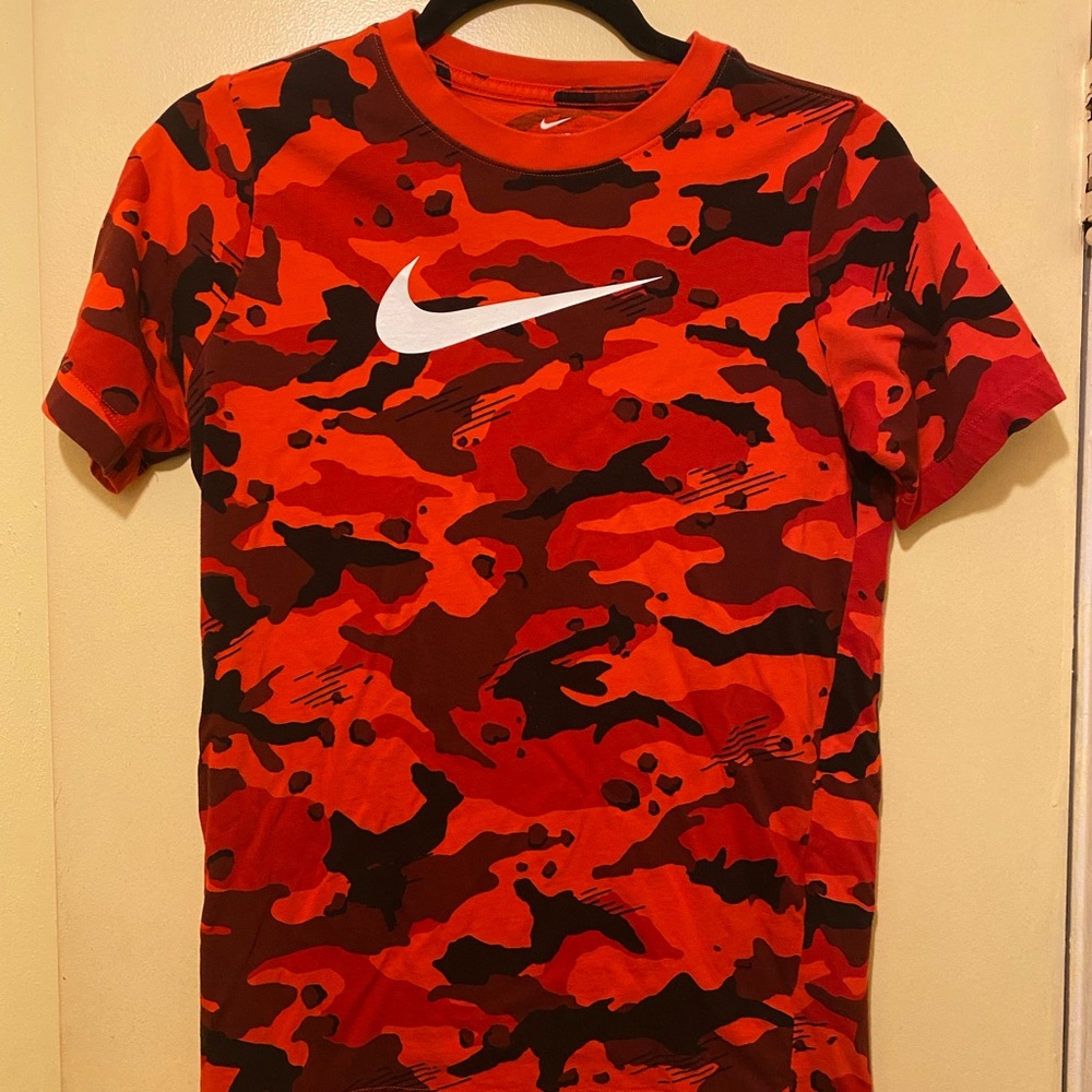 Nike T-Shirt